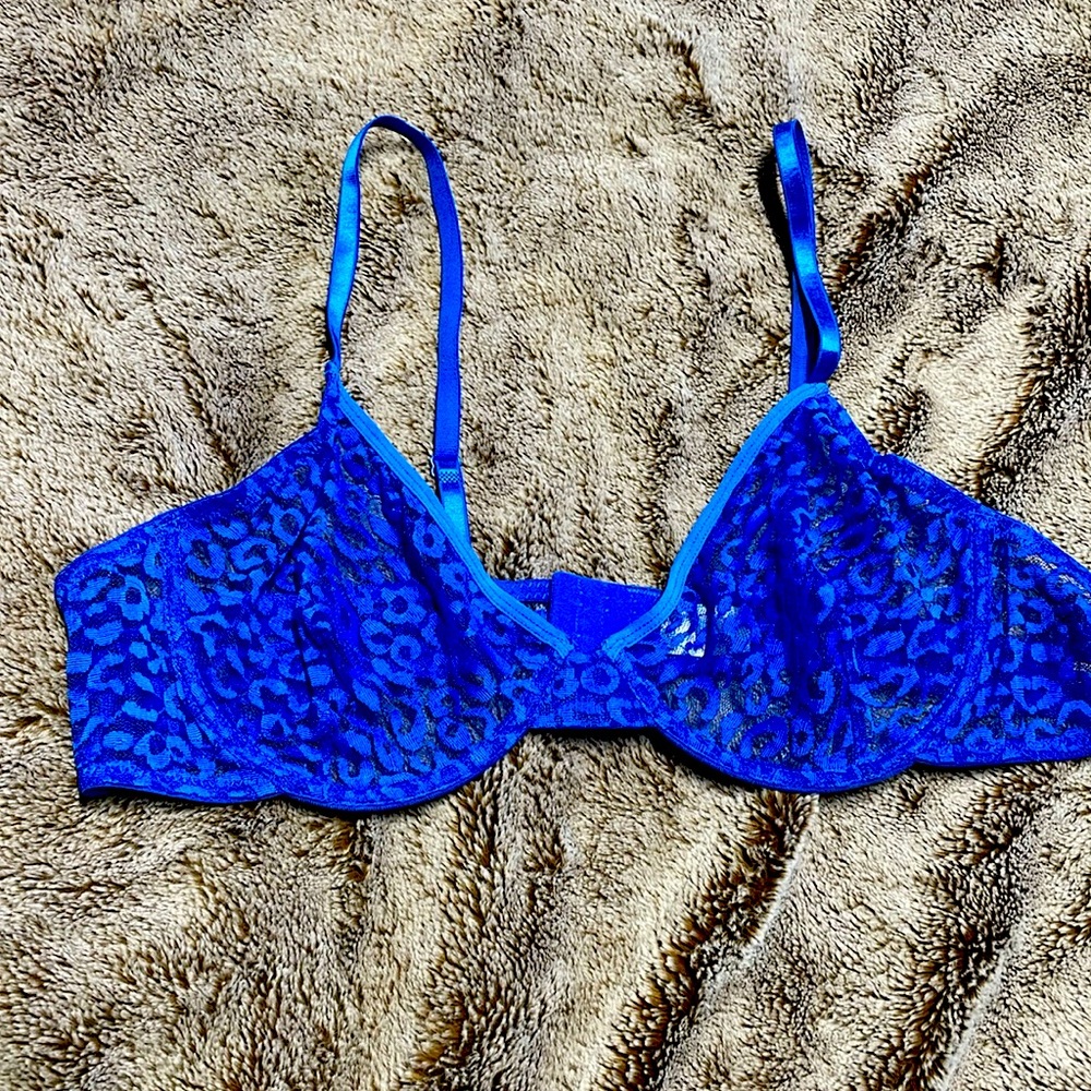 Knotty knickers bra